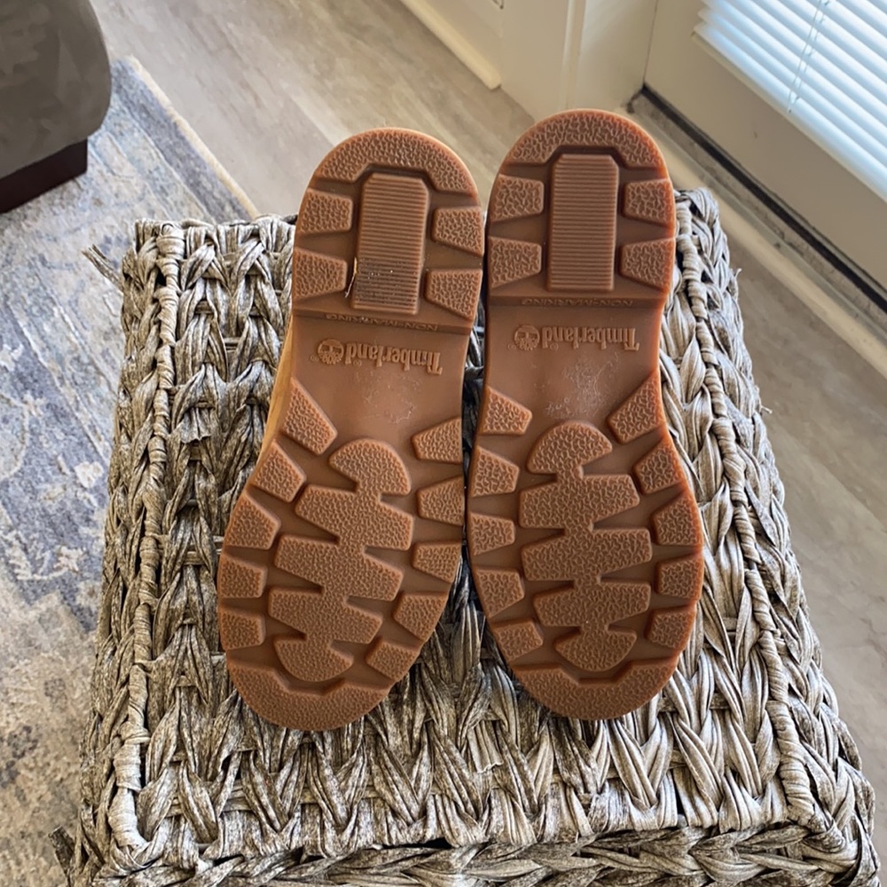 Timberland Boots - Picture 2 of 4